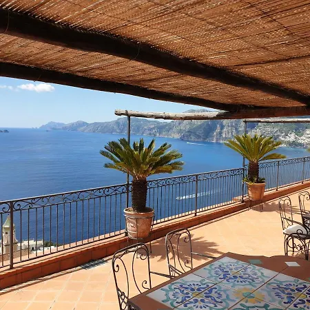 La Russelia Flat * Praiano